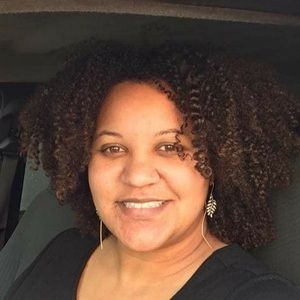 Meet your Posher, Teisha